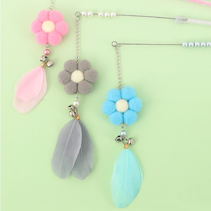 ของเล่นสำหรับสัตว์เลี้ยง สินค้าใหม่หลากสีสัน ขายส่ง ไม้ล่อแมวรูปดอกไม้ ขนนก ของเล่นกระตุ้นการเคลื่อนไหว - Product Image 6