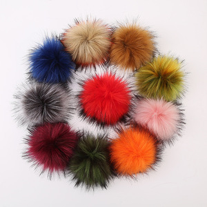 Fabricant chinois d'accessoires de chapeau de haute qualité 13cm pompon en fausse fourrure Racccon - Product Image 6