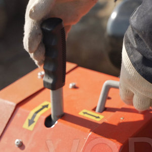 KP-13 Pequeña Rajadora de Leña Eléctrica de 13T, Hidráulica, Automática, Fácil de Operar, para Uso Doméstico, Máquina Rajadora de Leña Móvil - Product Image 6