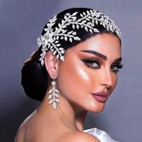 Ensemble de bijoux de mariée en strass feuille d'argent : serre-tête, boucles d'oreilles et peigne à cheveux en cristal, faits main, accessoires de coiffure en viscose pour mariée