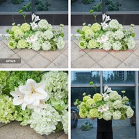 Rangée de fleurs artificielles d'hortensia et de lys vertes naturelles pour cérémonie de mariage, arrangement floral pour allée, décoration de sol pour événement extérieur