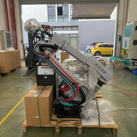 Bras de robot de soudage industriel 6 axes, charge utile de 10 kg, portée de 2010 mm, bras robotisé articulé, moteur servo-électrique, automatisation d'usine