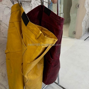 Shorts en cuir coloré de haute qualité personnalisés pour hommes, style streetwear, décontractés, en cuir PU jaune - Product Image 4