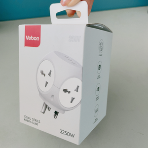 Adaptador de Viaje Negro de 4 Tomas, Enchufe de Pared con Extensión, Adaptador de Corriente con Enchufe del Reino Unido, Enchufe Universal de 13A y 3250W - Product Image 3
