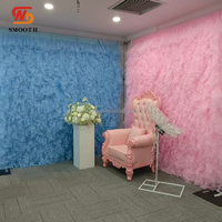 Panel latar belakang tulle biru muda halus dengan ruffle, dinding bunga mesh romantis untuk dekorasi foto booth pernikahan, pesta bayi, dan acara lainnya