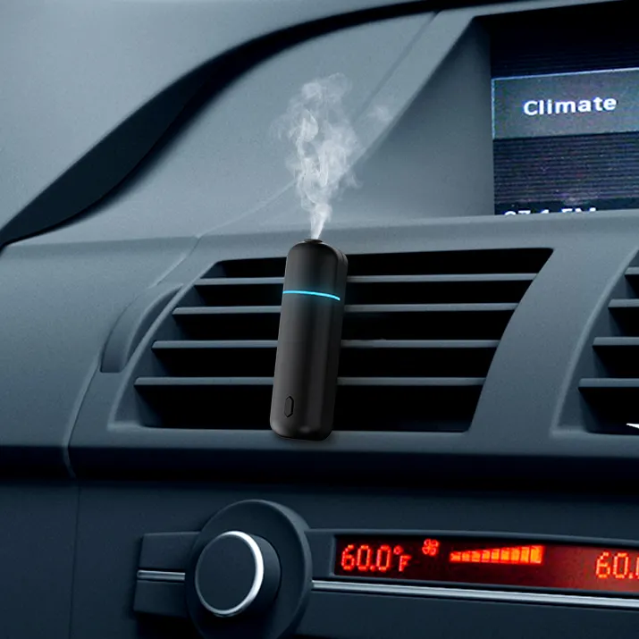 رائحة أفضل بيع تصميم المحمولة بطارية ليثيوم سيارة تعمل بالبطارية الناشر تنفيس كليب المعطر بالموجات فوق الصوتية زيت طبيعي سيارة معطّر الهواء
