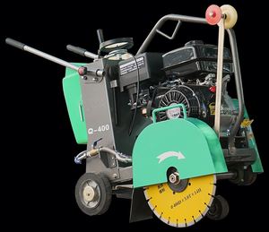 Coupe-route en béton à moteur diesel avec châssis en acier et outils de rainurage - Product Image 3