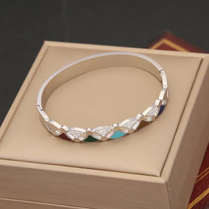 Pulsera Unisex Plateada de Acero Inoxidable Impermeable, Ajustable, Antideslustre, con Ojo Turco Clásico Geométrico, Modelo Dazgirl B509-26 - Product Image 5