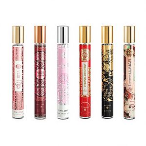 Vente en gros de parfum pour femmes en tube à essai de 35 ml, parfum longue durée, mini parfum vietnamien, coffret de voyage pour femmes - Product Image 1