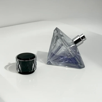 Hochwertige 70ml Luxus-Parfüm flasche mit Pyramiden-Design Kegelform Flache Oberfläche Siebdruck Luxus Köln
