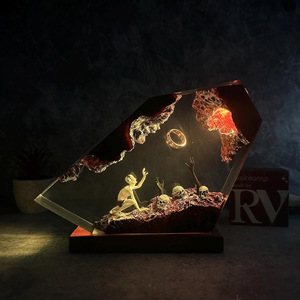Lampe sculptée artistique en résine époxy Anneau du Seigneur Noir de <span class=keywords><strong>Gollum</strong></span>, Veilleuse du monde fantastique, Cadeau d'Halloween - Product Image 4