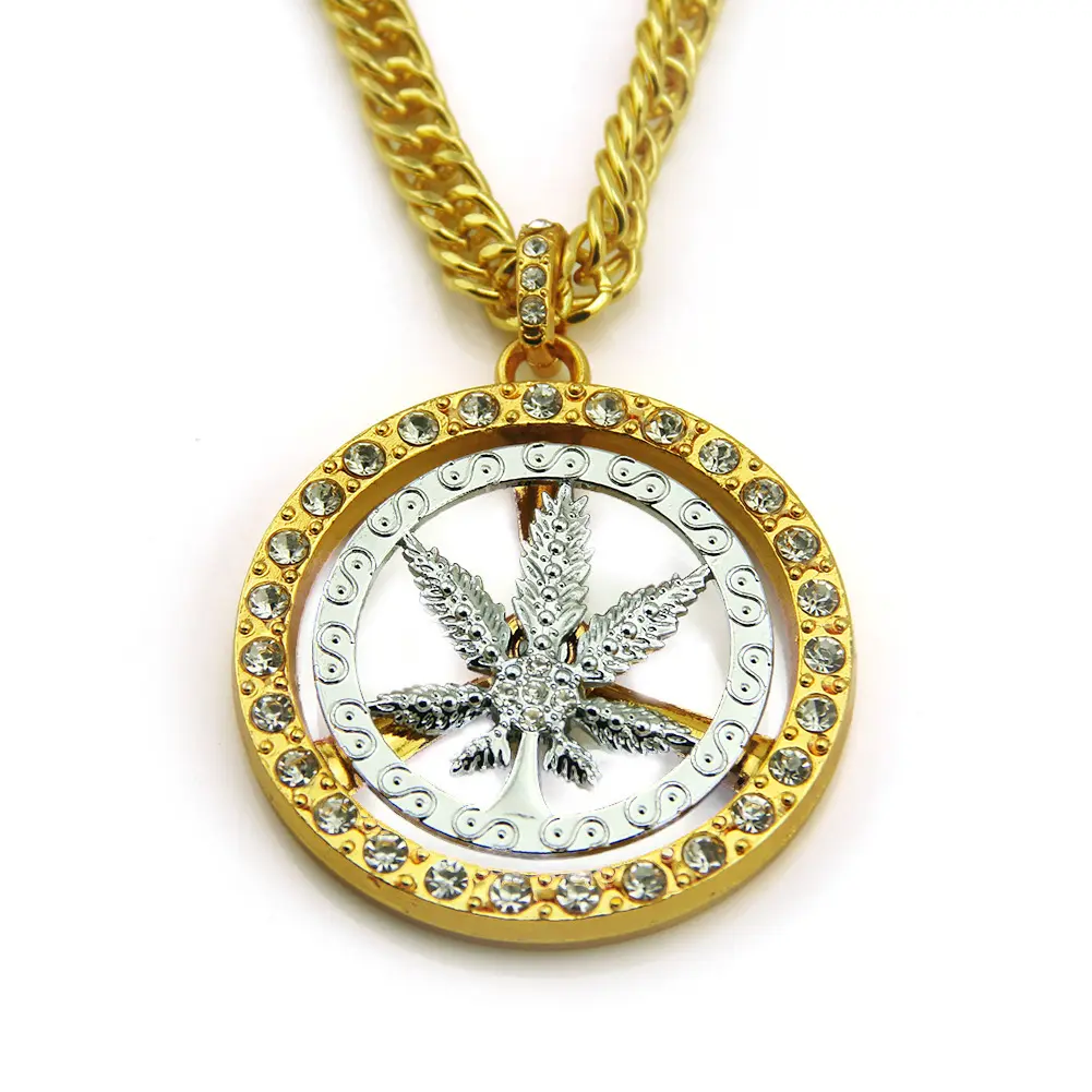 Fashion Jewelry Necklaces: Hip Hop Gold Chain with Maple Leaf Pendant for Men in European and American Styles