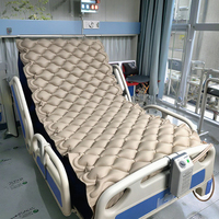 Matelas médical gonflable à pression alternée Senyang de haute qualité pour soins à domicile, à bulles ondulantes, en PVC, pour lit de soins intensifs