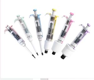 Pipet semi-steril, transparan, dan dapat disesuaikan secara manual untuk penelitian ilmiah, dengan jendela tampilan digital. - Product Image 3