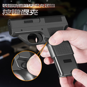 Accendino a Forma di Pistola Antivento in Confezione con Tre Tipi di Sigarette: Spesse, Medie e Sottili. - Product Image 5