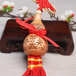 Peach Wood Gourd Car Pendant Red Tassel Ornament For Car Interior Decoration - Product Image 4
