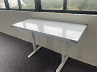 Table de travail ergonomique en acier inoxydable 304 à un seul niveau avec poignée à manivelle réglable en hauteur