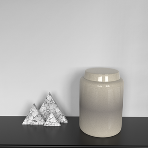 כד קרמי לבן אקולוגי עם גלייז סדוק, גלילי וחלק, לאחסון אפר, ניתן להתאמה אישית, לאספקת הלוויות - Product Image 6