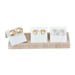 Expositor de Joyería de Cuero al por Mayor, de Alta Gama, con Logotipo OEM, Conjuntos de Exhibición de Joyería, Expositor de Collares y Pendientes - Product Image 2