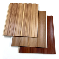 Panneaux de plafond en PVC imitation bois pour la décoration intérieure, projets résidentiels et commerciaux, panneaux de plafond en plastique imperméables
