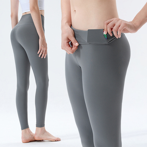 Ensembles de vêtements de yoga pour femmes personnalisés en usine vêtements de yoga respirants pour le fitness - Product Image 4