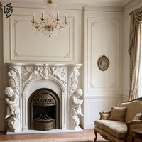 Encadrement de cheminée en marbre blanc sculpté à la main, figurine d'ange, style rococo, pour la décoration intérieure de villa