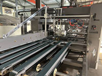 Boîte complètement automatique de carton faisant la machine pour le carton ondulé pliant collant la machine