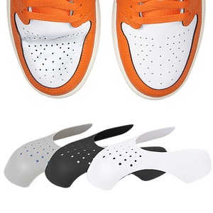 Vente en gros de supports de chaussures de mise en forme anti-plis embauchoirs universels pour baskets AJ et chaussures de sport - Product Image 4