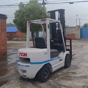 Second-<b>hand</b> Forklift 3 Ton TCM FD30 <b>Mini</b> Forklift Low Price Japan Used Diesel Forklift 3 Ton - Product Image 5