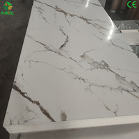 Feuille de marbre en PVC autocollante facile à installer, vente en gros d'usine, pour la décoration de lieux commerciaux