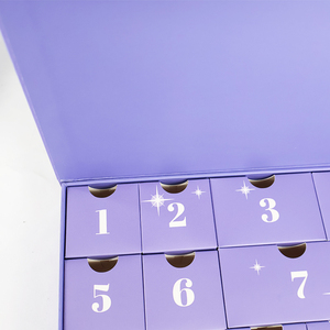 Scatola Calendario dell'Avvento da 12 Giorni Disponibile all'Ingrosso Set Skincare Naturale Viola Vegano Regalo di Natale per Donna Scatola per Imballaggio - Product Image 4