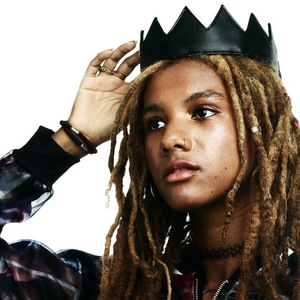 Chapeau d'anniversaire tendance en cuir PU, parfait pour les fêtes cosplay et les déguisements, adapté aux enfants et aux adultes. - Product Image 1