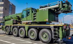 Camión grúa TADANO 130t usado, tipo grande, equipo especial de tala <span class=keywords><strong>forestal</strong></span>, trabajo de construcción, venta a África - Product Image 4