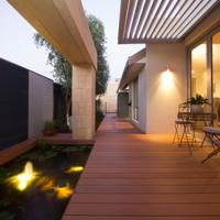 Planche de terrasse extérieure en bois de noyer IPE 18 mm, durable, brossée, moderne, antidérapante, étanche et à emboîtement
