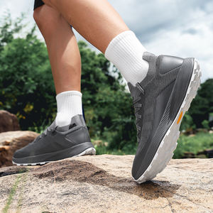 Nueva marca de lujo, zapatillas blancas para correr para hombre, zapatillas deportivas antideslizantes con cordones, superligeras, para senderismo al aire libre, la mejor oferta - Product Image 6