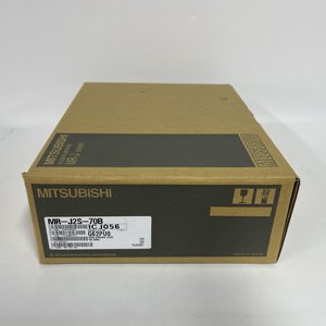 Servoamplificador de CA Mitsubishi MR-J2S-70B - Product Image 1