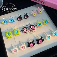 Boucles d'oreilles fantaisie en forme d'animaux démoniaques pour femmes, clous d'oreilles amusants de dessin animé, design aiguille en argent
