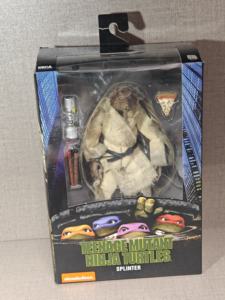 Neca 变身忍者神龟 1990 年大师斯普林特老鼠米色和黑色盒装系列可动人偶玩具中国制造 - Product Image 1