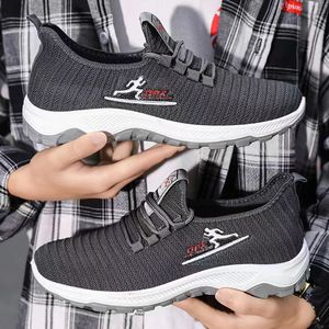 Zapatillas de malla transpirables de verano 2026 para hombre, calzado deportivo de moda, zapatillas casuales cómodas, ¡explosión de ventas! - Product Image 6
