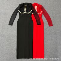 Robe moulante noire à manches longues pour femme, avec découpes en maille, ornée de strass, idéale pour les soirées et les fêtes