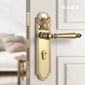 Puxador de Porta de Madeira Estilo Europeu em Liga de Zinco Dourado Francês Brilhante com Fechadura Magnética Silenciosa - Product Image 4