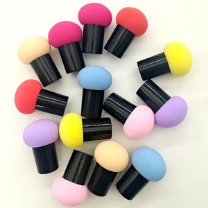 Éponge de maquillage portable double usage en forme de <span class=keywords><strong>champignon</strong></span>, qui s'ouvre à l'eau et ne retient pas la poudre - Product Image 4