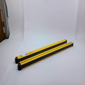 ตัวควบคุมการเขียนโปรแกรม PLC 1027446 พร้อมตัวส่งสัญญาณ 1027447 ขายเป็นชุด - Product Image 1