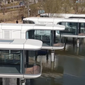 Modern Luxurious Camping Capsule Prefabricated House Steel Space Intelligent System 2 Bedroom Villas - Product Image 2