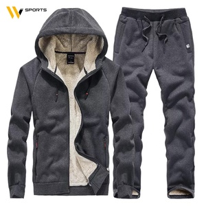 Haute qualité grande taille maternité Slim Fit hommes velours Jogging survêtements Logo personnalisé nouveaux imprimés respirant court hiver - Product Image 2