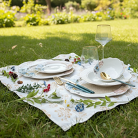 Service de table en porcelaine fine 24 pièces pour 6 personnes, design moderne doré, idéal pour les cadeaux d'affaires