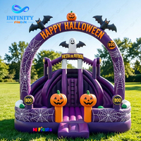 Parc d'attractions gonflable commercial d'Halloween avec maison hantée, toboggan multi-voies et parcours d'obstacles pour enfants