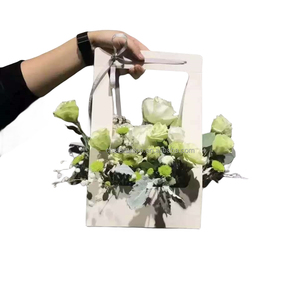 Logotipo personalizado Proveedores de fábrica Día de San Valentín Flores Ramo Regalos Cajas de papel con asa Patrón de impresión Flor Caja de cartón - Product Image 2