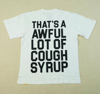 T-shirt classique 'Ceci est un énorme paquet de sirop pour la toux' de haute qualité 100% coton avec capacité de numérisation réfléchissante