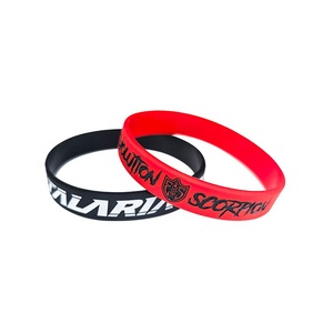 Suministro directo de fábrica precio barato pulsera de goma personalizada - Product Image 1